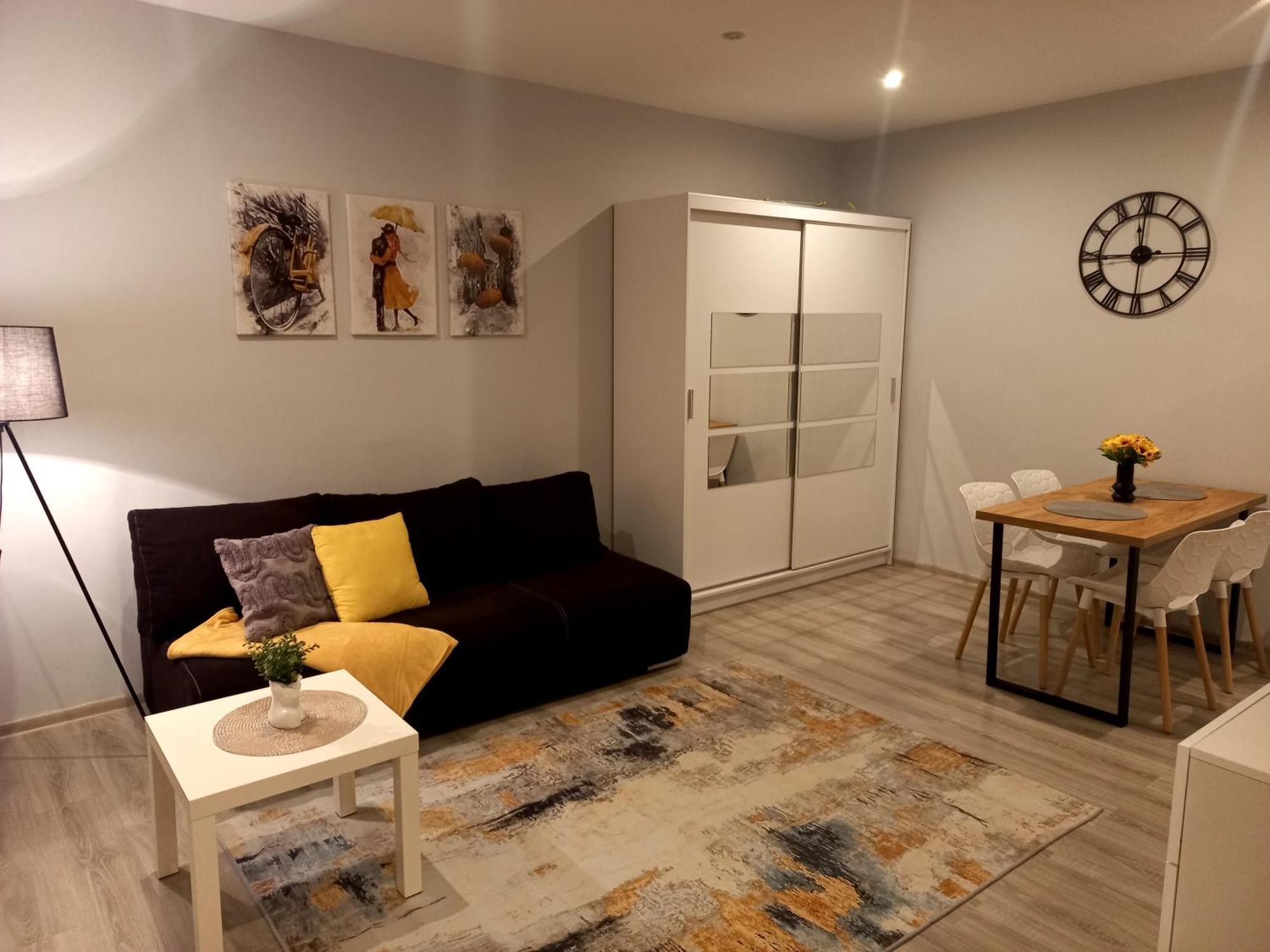 Apartament Dolores 2 Rzeszów Buitenkant foto